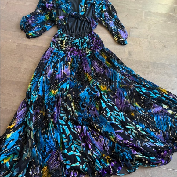 Vibrant Long Sleeve Women's Dress - Picture 2 of 5